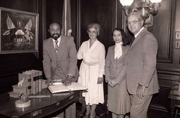 Swearing in of Representative Robert Courtlandt Wright, Wife