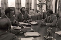 Photo Op, Meeting in Representative's Office, Members