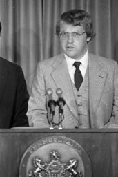 Press Conference in House's Press Room, Members