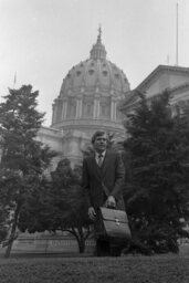 Photo Op on Capitol Grounds, Capitol and Grounds, Members