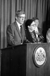 Press Conference in the House's Press Room, Members