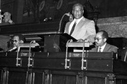 Photo Op on the House Floor, Members