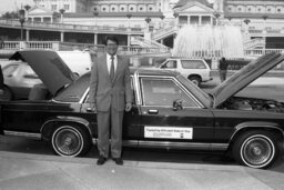 Photo Op with a Natural Gas Car, Capitol and Grounds, Members