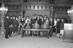 Group Photo in the Governor's Reception Room, Members, Students