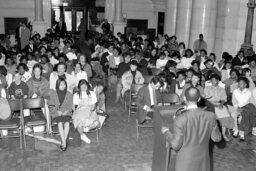 Photo Op in Main Rotunda, Members, Students