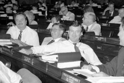 Photo Op on the House Floor, Members