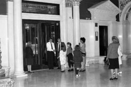 Visitors to the State Capitol, Lieutenant Governor, Main Rotunda, Members, Students