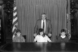 Visitors to the State Capitol, Governor's Reception Room, Members, Students