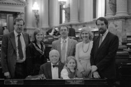 Photo Op on the House Floor, Family, Members