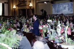 House Floor, Members