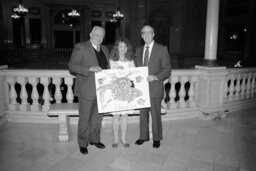 Photo Op in Main Rotunda, Guests, Members