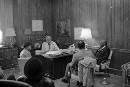 Photo Op in Senator's Office, Members, Senate Members