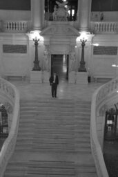 Photo Op in Main Rotunda, Members