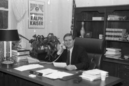 Photo Op in Representative's Office, House Floor, Members