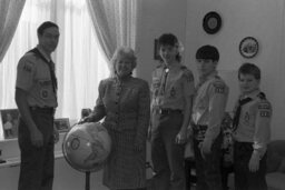 Photo Op in Representative's Office, Members, Scout Group