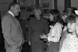 Visitors to the Capitol, Main Rotunda, Members