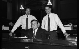 Member's House Floor Desk, Staff