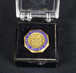 Member Pin, 1971-1972