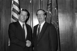 Photo Op, Presidential Candidate Al Gore visits Capitol, Members